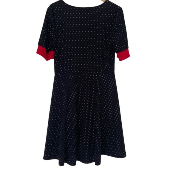 SUZY SHIER BLACK/WHITE CLASSIC POLKA DOT DRESS WITH RED ACCENTS, MEDIUM - Picture 2 of 10
